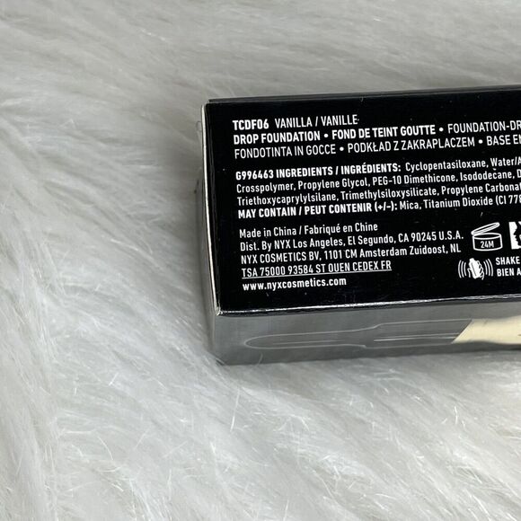 NYX‎ Total Control Drop Foundation TCDF06 Vanilla Face Make Up Fair - Picture 2 of 6